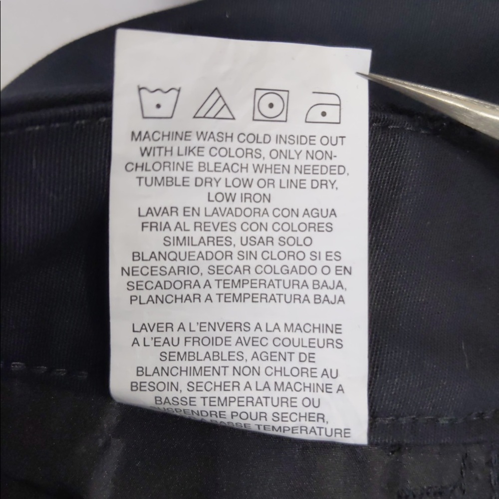 Lee Wrinkle Resistant Straight LegPant - Picture 9 of 9